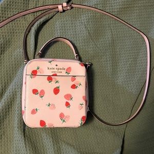 Kate Spade Wild Daisy Vanity Crossbody